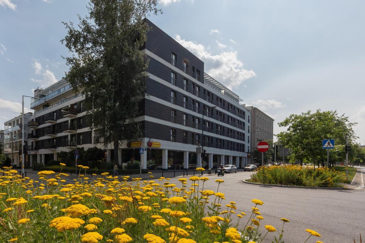 Stylish & Trendy 1 Bedroom Apartment Wola With Parking By Renters Warsaw Luaran gambar